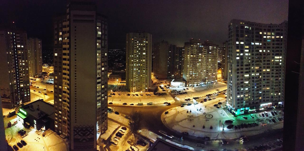 Apartment Near Metro Pozniaky Киев Экстерьер фото